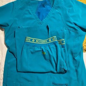 Med Couture activate scrub set